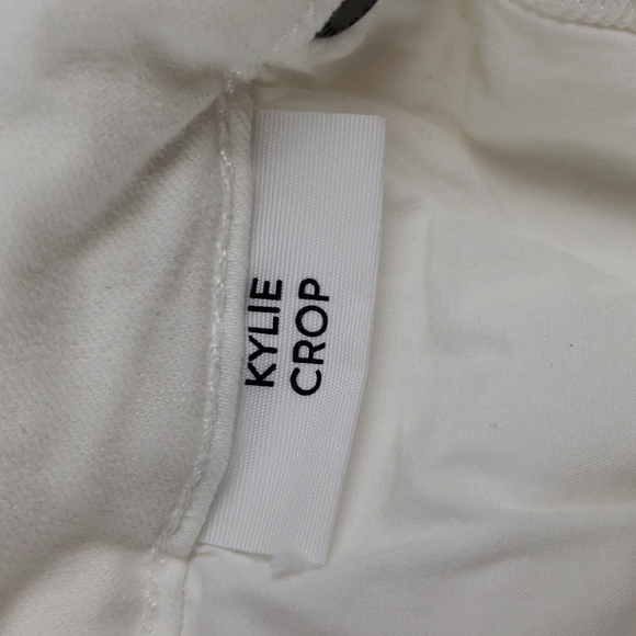 Paige Kylie Crop white cuffed capri denim jeans Size 28 - Picture 8 of 11